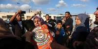 Parente de palestino morto lamenta na Faixa de Gaza 
 20/7/2018    REUTERS/Ibraheem Abu Mustafa   Foto: Reuters