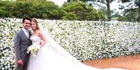 1. O painel de flores do casamento da Marina Ruy Barbosa foi um verdadeiro sucesso  Foto: Viva Decora