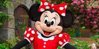 Minnie e Mickey Mouse s&atilde;o o casal mais famoso do universo da Disney.  Foto: Instagram / @disney / Estad&atilde;o