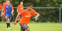 Everton Felipe chegará ao São Paulo nesta quarta-feira (Foto: Williams Aguiar/Site oficial do Sport)  Foto: Lance!