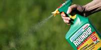 O glifosato é um dos herbicidas mais usados no mundo  Foto: Reuters / BBC News Brasil