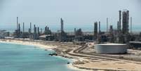 Plataforma de petróleo na Arábia Saudtia
21/05/2018
REUTERS/Ahmed Jadallah   Foto: Reuters