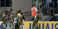 Com a vitória, o Palmeiras chega a 30 pontos e continua na sexta posição do Campeonato Brasileiro  Foto: MARCO GALVÃO/FOTOARENA / Estadão Conteúdo