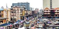 Segundo estudo, a cidade de Lagos, na Nigéria, será a mais populosa do mundo em 2100  Foto: Getty Images / BBC News Brasil