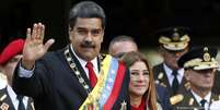 Maduro ao lado de Cilia Flores. Filhos da primeira-dama s&atilde;o suspeitos de embolsarem 184 milh&otilde;es de d&oacute;lares de esquema.  Foto: DW / Deutsche Welle