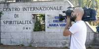 Entrada da estrutura da Igreja Católica que receberá migrantes do navio Diciotti  Foto: ANSA / Ansa - Brasil