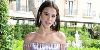 Bruna Marquezine usou vestido ombro a ombro de franja Ralph & Russo em almoço da Chopard no Festival de Veneza 2018  Foto: Getty Images / PurePeople