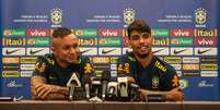 Everton e Lucas Paquet&aacute; falaram sobre a recep&ccedil;&atilde;o na primeira concentra&ccedil;&atilde;o da Sele&ccedil;&atilde;o Brasileira  Foto: Pedro Martins / MoWa Press