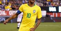 Neymar reebeu o 22º cartão amarelo no último amistoso  Foto: Jeff Zelevansky/Getty Images / Getty Images 