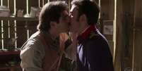Personagens Otavio e Luccino protagonizaram primeiro beijo gay em novela das 18h na Globo.  Foto: Twitter/@RedeGlobo / Estad&atilde;o