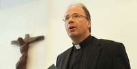Bispo de Trier Stephan Ackermann durante entrevista coletiva em 2013
17/01/2013 REUTERS/Wolfgang Rattay  Foto: Reuters