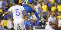 Marquinhos sobe mais que a defesa salvadorenha e marca o quinto gol do Brasil  Foto: Geoff Burke-USA TODAY Sports / via Reuters