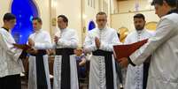 Hoje em dia o celibato é necessário para quem quer se tornar sacerdote na Igreja Católica  Foto: Pascom/São Roque / BBC News Brasil