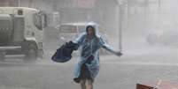 Na China, cerca de 2,5 milh&otilde;es de pessoas foram for&ccedil;adas a sair de casa por causa do tuf&atilde;o  Foto: Reuters / BBC News Brasil