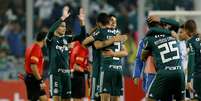 Time do Palmeiras enfrentou o Colo-Colo no Chile  Foto: Rodrigo Garrido / Reuters