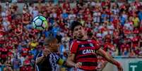 Lucas Paquet&aacute; marcou o gol da vit&oacute;ria do Flamengo por 2 a 1 contra o Atl&eacute;tico-MG  Foto: Magalhaes jr/Photopress / Gazeta Press