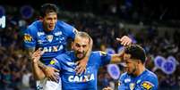 Barcos marcou o primeiro gol do Cruzeiro   Foto: DUDU MACEDO/FOTOARENA / Estadão Conteúdo