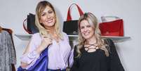 A apresentadora Lívia Andrade com a empresária Carla Folloni: unidas pela paixão por moda  Foto: Fabricio Bomjardim/Erik Mosh / Divulgação