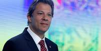 Candidato do PT à Presidência, Fernando Haddad, durante debate da TV Record, em São Paulo
30/09/2018 REUTERS/Nacho Doce   Foto: Reuters