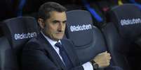 Valverde tem sido alvo de críticas (Foto: Lluis Gené/AFP)  Foto: Lance!