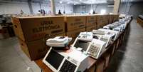 Saiba o horário de votação na eleição deste domingo  Foto: Rodolfo Buhrer / Reuters