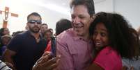 Fernando Haddad, candidato &agrave; Presid&ecirc;ncia do Brasil pelo PT, ap&oacute;s missa em S&atilde;o Paulo  12/10/2018 REUTERS/Amanda Perobelli  Foto: Reuters
