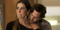 Final "Segundo Sol": mesmo sabendo que Karola (Deborah Secco) &eacute; sua sobrinha, Remy (Vladimir Brichta) decide ficar com ela  Foto: TV Globo / PureBreak