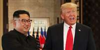 Presidente dos Estados Unidos, Donald Trump, e líder norte-coreano, Kim Jong Un, em Cingapura 12/01/2018 REUTERS/Jonathan Ernst  Foto: Reuters