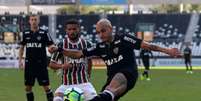 Fábio Santos teve o primeiro erro de pênalti desde que chegou ao clube- Reginaldo Pimenta / Raw Image  Foto: Lance!