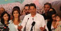 Haddad faz pronunciamento em São Paulo
 28/10/2018    REUTERS/Paulo Whitaker   Foto: Reuters