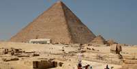 A Grande Pirâmide de Gizé é a mais antiga das sete maravilhas do mundo  Foto: Getty Images / BBC News Brasil