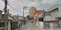 &nbsp;Corpo de uma mulher foi localizado pela pol&iacute;cia no interior de um im&oacute;vel no bairro do Rio Pequeno  Foto: Reprodu&ccedil;&atilde;o Google Street View / Estad&atilde;o