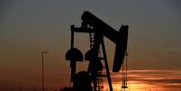 Maquinário para extração de petróleo   Foto: Nick Oxford / Reuters