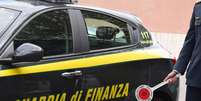 Viatura da Guarda de Finanças durante operação contra máfia na Itália  Foto: ANSA / Ansa - Brasil