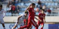 Romulo já está em sua segunda temporada pelo clube coreano (Divulgação/Busan I Park)  Foto: Lance!