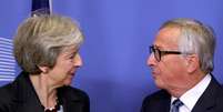 Theresa May e Juncker em Bruxelas
 21/11/2018   REUTERS/Yves Herman  Foto: Reuters