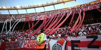 Estádio Monumental de Núñez no dia em que seria realizada a partida de volta da final da Libertadores, adiada após o ataque ao ônibus do Boca Juniors  Foto: Agustin Marcarian / Reuters