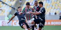 Fluminense e Vasco chegam ameaçados na última rodada do Brasileirão (Foto: LUCAS MERÇON / FLUMINENSE F.C.)  Foto: Lance!