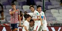 Hiroki Abe comemora o terceiro gol do Kashima contra o Chivas  Foto: Andrew Boyers / Reuters