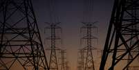 Linhas de transmiss&atilde;o de energia el&eacute;trica em foto ilustrativa
31/08/2017 REUTERS/Ueslei Marcelino  Foto: Reuters