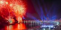 Espetáculo de fogos de artifício marca réveillon de Copacabana  Foto: BrasilNut1 / iStock