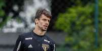 O zagueiro Rodrigo Caio foi o último jogador vendido pelo Tricolor nesta janela de transferências (Foto: Marcello Zambrana/AGIF)  Foto: LANCE!