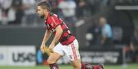 Diego ainda tem situação indefinida no Flamengo  Foto: DJALMA VASSÃO / Gazeta Press