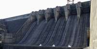 Vista da usina hidrel&eacute;trica de Itumbiara. 09/01/2013. REUTERS/Ueslei Marcelino  Foto: Reuters