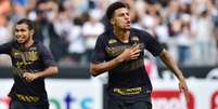 Gustavo marcou o eu 1º gol com a camisa do Corinthians (EDUARDO CARMIM PHOTO PREMIUM)  Foto: LANCE!