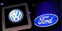 Volkswagen e Ford fazem aliança global  Foto: Paulo Whitaker e Jonathan Ernst / Reuters