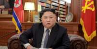 Líder da Coreia do Norte, Kim Jong Un, posa para fotos em Pyongyang
01/01/2019 KCNA/via REUTERS  Foto: Reuters