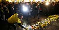 Torcedores do Nantes homenageiam Emiliano Sala  Foto: Stephane Mahe / Reuters