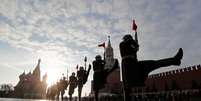 Parada militar na Pra&ccedil;a Vermelha em Moscou, R&uacute;ssia 07/11/2018 REUTERS/Maxim Shemetov   Foto: Reuters