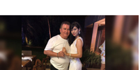 Amado Batista e a namorada, Layza Felizardo, em foto no &uacute;ltimo r&eacute;veillon  Foto: Reprodu&ccedil;&atilde;o, Jornal Meio Norte / PurePeople